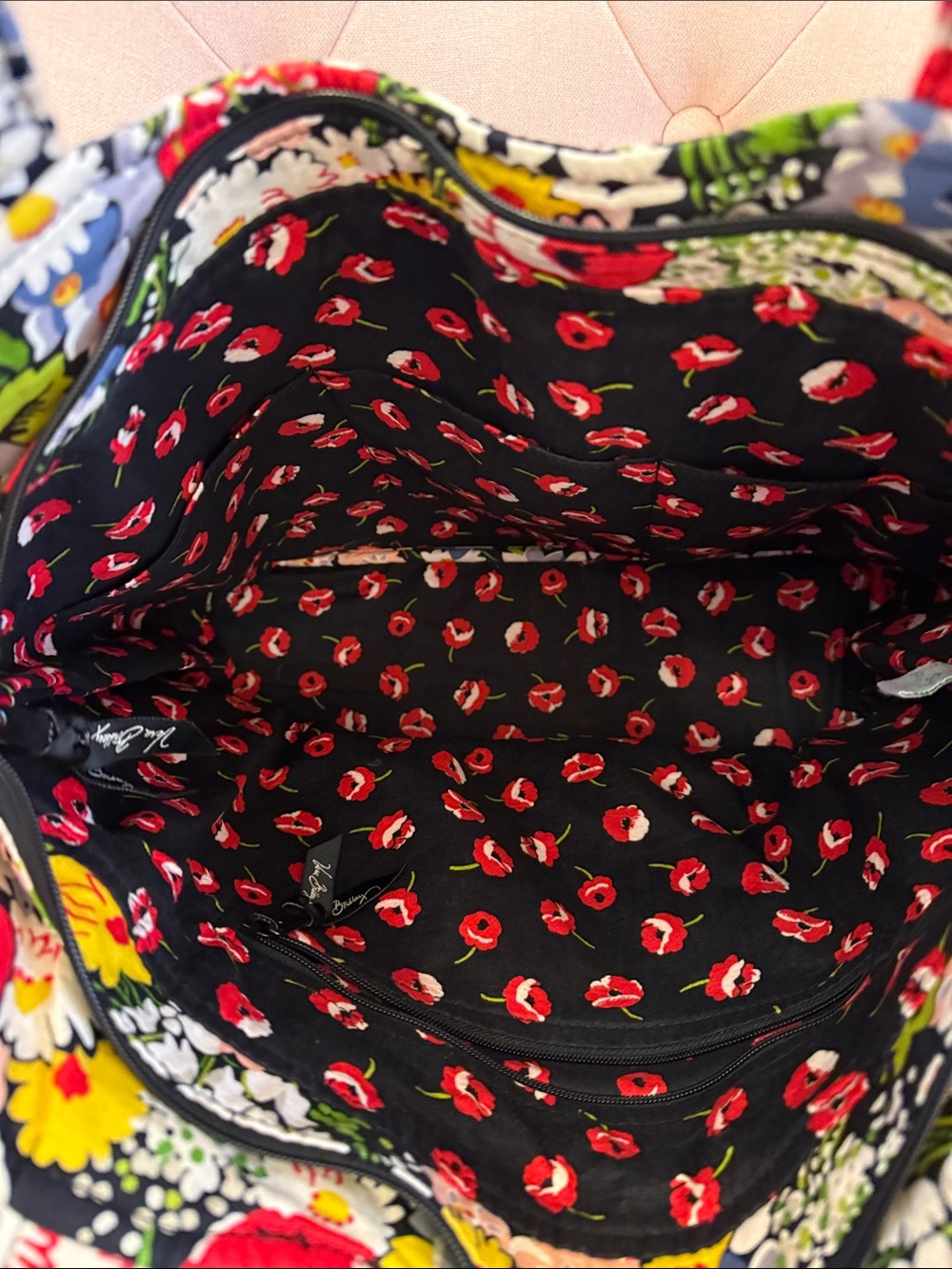 Vera Bradley Poppy Fields pleated floral tote - Picture 4 of 6